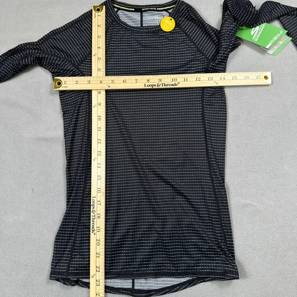 NWT Skechers Go Golf Shirt Womens XS Black Layer Top Stripe Long Sleeve UPF 25 - Picture 4 of 11